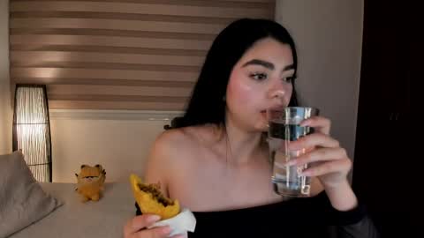 Ariadna Ruiz online show from April 2026 12:06:02 PM