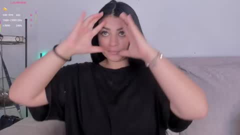 Snapshot of missbianca1 chatting on September 2025 12:43:02 PM Bianca Torres online show from September 2025 12:43:02 PM