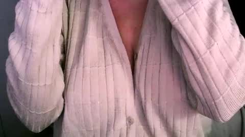 Snapshot of missbiny chatting on June 2026 10:01:02 PM Avamlash online show from June 2026 10:01:02 PM