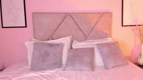 Miss Bombom online show from September 2025 03:52:02 AM