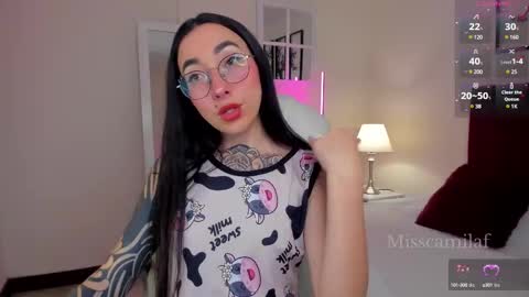 Snapshot of misscamilaf chatting on February 2025 12:05:02 AM Camila Flores online show from February 2025 12:05:02 AM