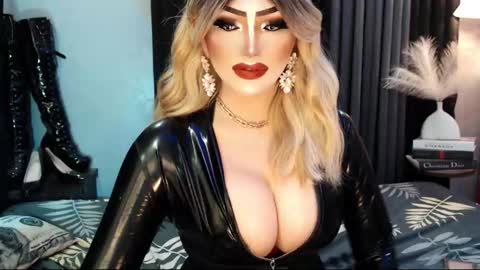 Snapshot of misschannel4sub chatting on September 2025 10:14:01 PM PRIESTESS CHANNEL online show from September 2025 10:14:01 PM