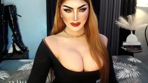 Snapshot of misschannel4sub chatting on November 2025 03:55:01 PM PRIESTESS CHANNEL online show from November 2025 03:55:01 PM