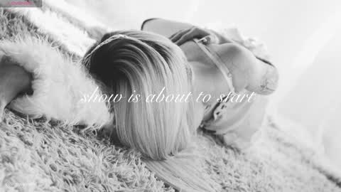 Chloe freelance model Please your thumbs up are important  online show from February 2026 02:48:02 AM