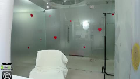 Snapshot of missdominna chatting on June 2026 02:51:01 AM Miss Domina online show from June 2026 02:51:01 AM
