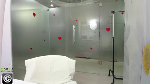 Snapshot of missdominna chatting on June 2026 03:05:02 AM Miss Domina online show from June 2026 03:05:02 AM