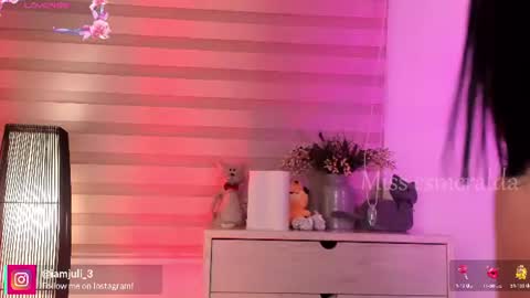 Snapshot of missesmeralda chatting on June 2026 11:09:02 PM Julieta Arboleda but i like call me esme online show from June 2026 11:09:02 PM