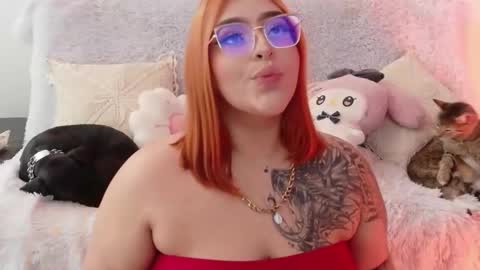 missevans_ online show from April 2026 08:00:02 PM