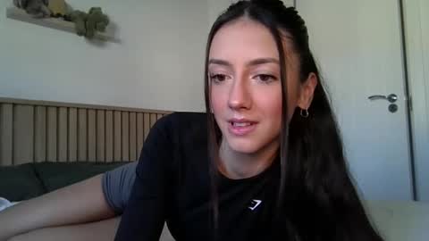 Freya online show from September 2025 10:42:01 AM