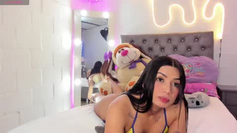 Snapshot of missgissel chatting on December 2024 03:17:01 PM Gisell Gigi online show from December 2024 03:17:01 PM