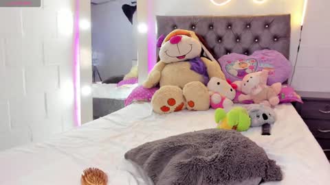 Snapshot of missgissel chatting on December 2024 08:36:01 PM Gisell Gigi online show from December 2024 08:36:01 PM