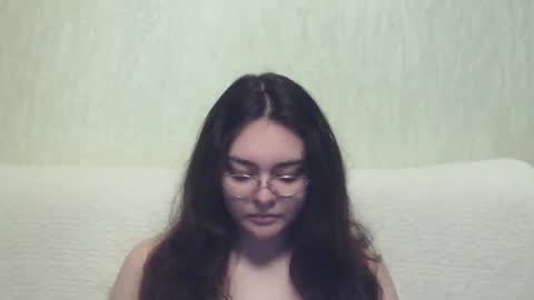 Snapshot of missis_mona chatting on January 2025 06:14:01 AM missis mona online show from January 2025 06:14:01 AM