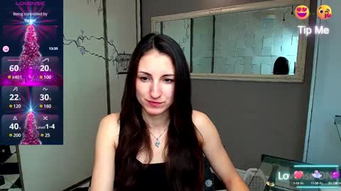 Snapshot of missis_sofiia chatting on December 2024 01:06:02 PM Sofia online show from December 2024 01:06:02 PM