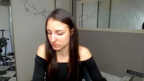 Snapshot of missis_sofiia chatting on March 2025 06:54:02 AM Sofia online show from March 2025 06:54:02 AM