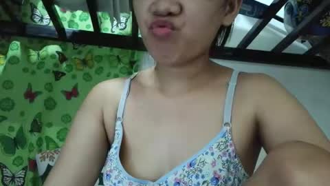 Snapshot of missjona08 chatting on May 2026 01:56:01 AM Jona online show from May 2026 01:56:01 AM