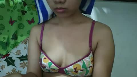Snapshot of missjona08 chatting on May 2026 06:09:01 AM Jona online show from May 2026 06:09:01 AM