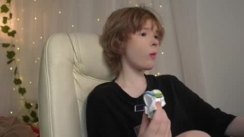 Snapshot of misska__ chatting on October 2025 08:15:01 AM BONYA online show from October 2025 08:15:01 AM