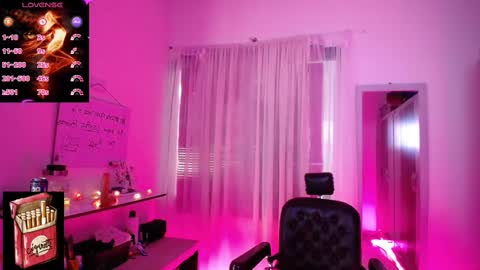 Snapshot of misslana_wn chatting on March 2025 06:05:02 PM LanaLul online show from March 2025 06:05:02 PM