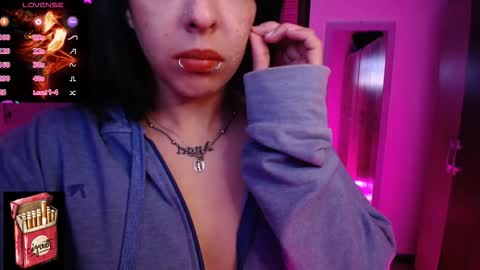 Snapshot of misslana_wn chatting on November 2025 03:06:01 AM LanaLul online show from November 2025 03:06:01 AM