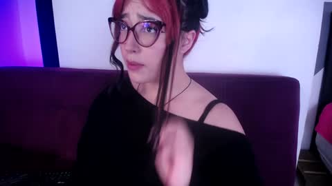 Miss Loise online show from January 2025 04:16:01 PM