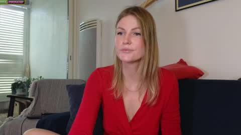 Snapshot of misslucci chatting on December 2024 08:55:02 AM Misslucci online show from December 2024 08:55:02 AM