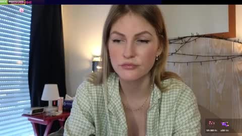 Snapshot of misslucci chatting on January 2025 09:18:01 AM Misslucci online show from January 2025 09:18:01 AM