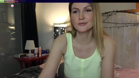Snapshot of misslucci chatting on January 2025 02:45:01 PM Misslucci online show from January 2025 02:45:01 PM