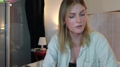 Snapshot of misslucci chatting on February 2025 06:34:02 PM Misslucci online show from February 2025 06:34:02 PM
