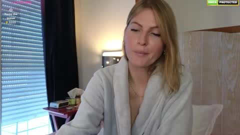 Snapshot of misslucci chatting on September 2025 07:32:01 AM Misslucci online show from September 2025 07:32:01 AM