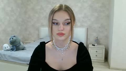 OneGoddess online show from February 2025 01:16:02 PM