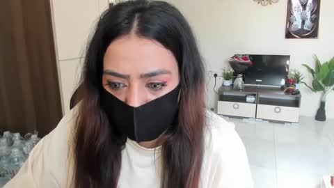 Snapshot of missmask24 chatting on October 2025 10:54:02 AM Missmask24 online show from October 2025 10:54:02 AM