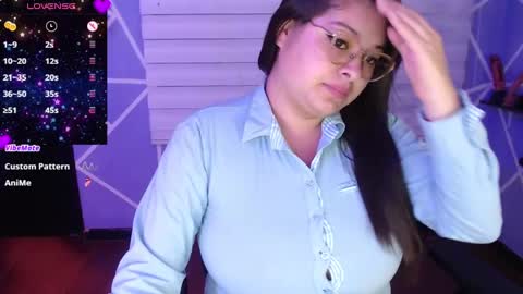 Miia online show from October 2025 03:43:01 PM