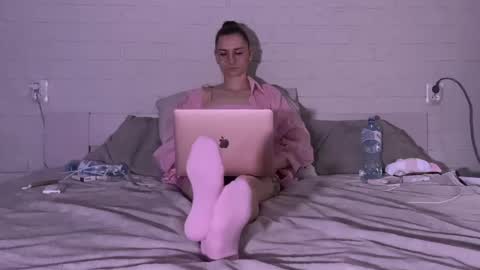 missmiroslava online show from April 2026 02:34:01 PM