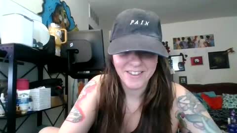 Snapshot of missmonatoyou chatting on February 2026 01:05:02 PM MissMona online show from February 2026 01:05:02 PM