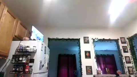 MissMona online show from April 2026 10:53:01 PM