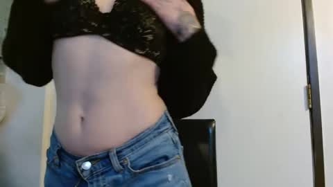 Maxxx online show from December 2024 02:04:01 AM