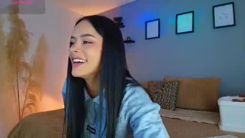 Snapshot of missnataly_ chatting on June 2026 02:01:01 PM Nataly Rivas online show from June 2026 02:01:01 PM
