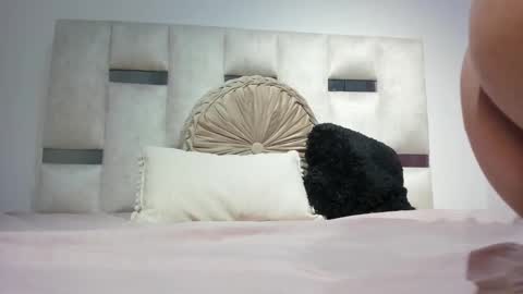 Snapshot of missnatasha05 chatting on September 2025 10:12:01 PM missnatasha05 online show from September 2025 10:12:01 PM