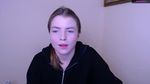 Snapshot of missoliviaa_ chatting on January 2025 07:28:01 AM Olivia online show from January 2025 07:28:01 AM