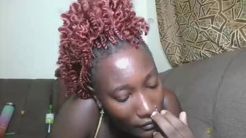 pretty gal online show from February 2026 06:52:01 PM