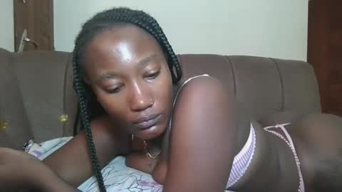 Snapshot of missprettygal chatting on June 2026 07:06:02 AM pretty gal online show from June 2026 07:06:02 AM