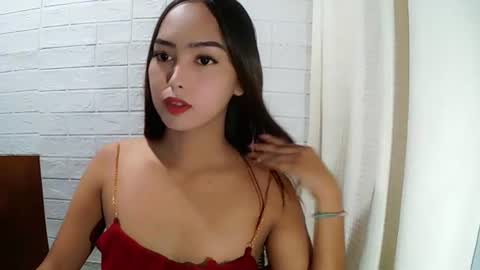Snapshot of missrianmwua chatting on June 2026 05:10:02 AM missrianmwua online show from June 2026 05:10:02 AM