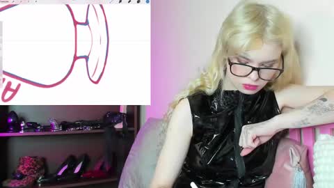 Misss Lola Angel online show from February 2025 02:12:02 PM