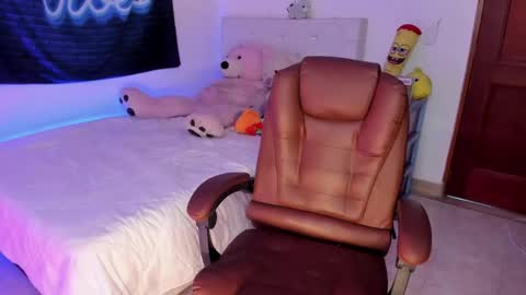  Natalie Texass indepedent model online show from March 2026 05:12:02 AM