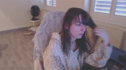 Snapshot of missthon chatting on December 2024 10:56:01 AM missthon online show from December 2024 10:56:01 AM
