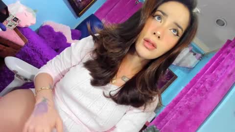 missvalentine18 online show from February 2025 11:43:02 AM