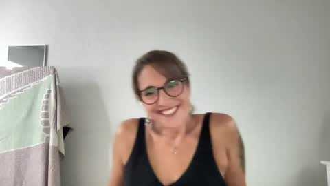 Snapshot of missveronicajaymes chatting on June 2026 10:54:01 PM Miss Veronica Jaymes online show from June 2026 10:54:01 PM