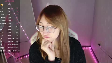 Nona online show from April 2026 06:21:01 PM