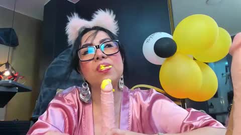 Victoria  online show from September 2025 10:47:01 PM