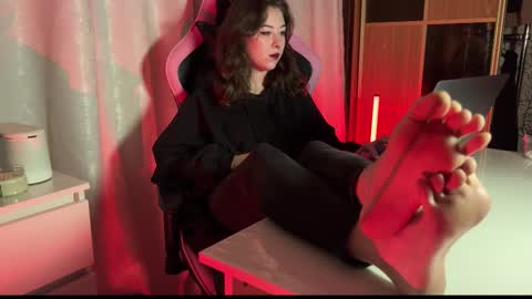 misswishh online show from October 2025 05:54:02 PM